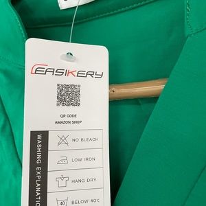 Woman’s top. 3/4 sleeve brand new with tags